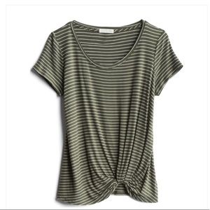 Levie Knot Front Knit Top